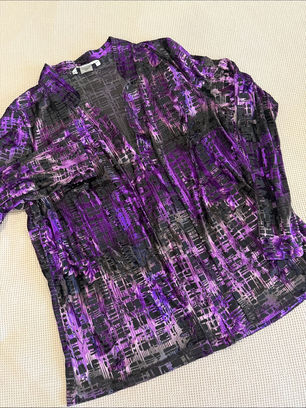 TanJay Purple and Black Abstract V-Neck Long Sleeve Top